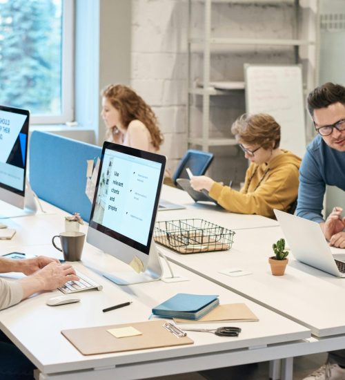 pexels-fauxels-3184357